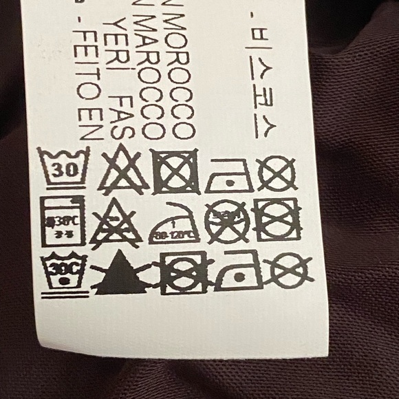 NWT. Zara Black Satin Long Sleeves Collared Cropped Shirt with Ties. Size S. - Picture 8 of 8